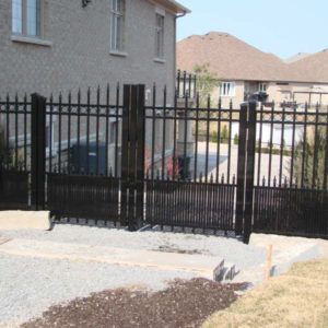 Outdoor Aluminum Fence