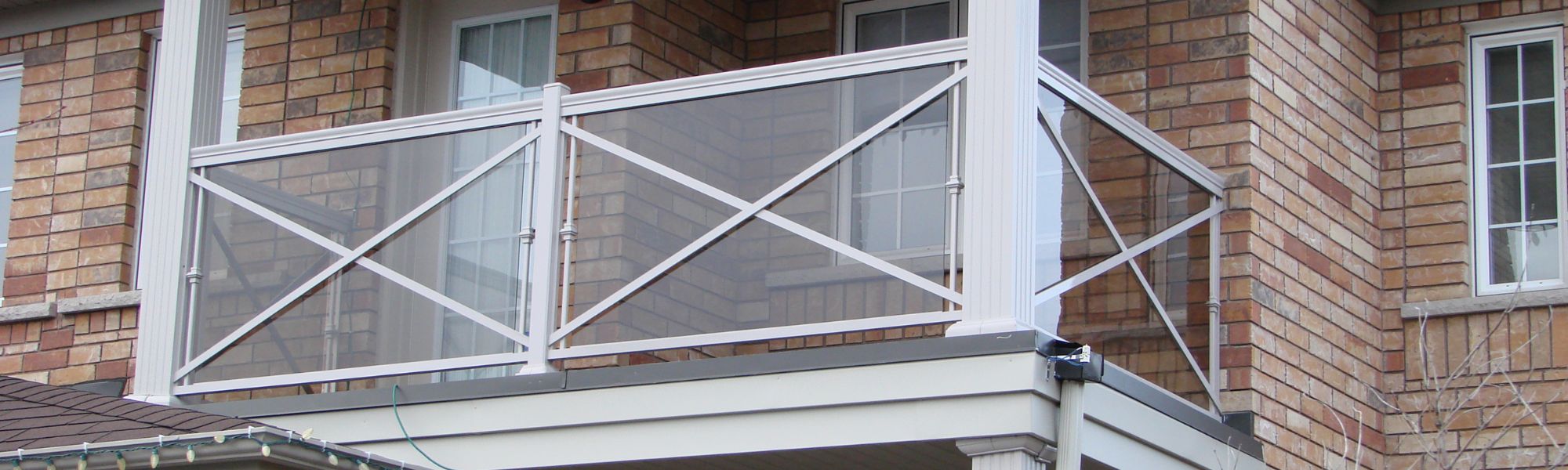 tempered glass balcony railing